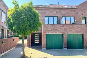 Gepflegtes Reihenendhaus in ruhiger Hoflage von Krefeld-Oppum – Die vollständige Adresse der Immobilie erhältst du vom Anbieter., 47809 Oppum, Krefeld – Vorschaubild 1