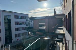 Traumhafte 3-Zimmer-Wohnung mit Balkon und Einbauküche | ab sofort verfügbar! – 40477 Pempelfort, Düsseldorf – Vorschaubild 1
