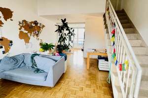BENRATHER SCHLOßALLEE MAISIONETTE WOHNUNG MIT LOGGIA 4.OG OHNE LIFT GARAGE KÜCHENÜBERNAHME MÖGLICH – 40597 Benrath, Düsseldorf – Vorschaubild 2