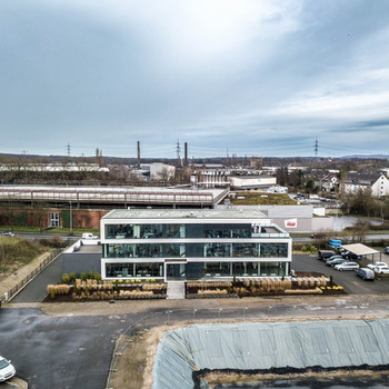 Hochwertige Bürofläche | Repräsentativer Neubau mit 83 m² Dachterrasse