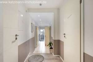 Exklusiv wohnen mit Komfort : Großzügiges Familienhaus mit 3 Garagen in bester Lage von Erftstadt-Kö – Die vollständige Adresse der Immobilie erhältst du vom Anbieter., 50374 Erftstadt – Vorschaubild 27