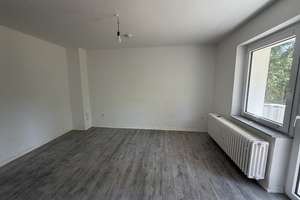 Tolle Erdgeschosswohnung mit Loggia & Badewanne – innenstadtnah! – Hermann-Albertz-Str. 183, 46045 Altstadt-Süd, Oberhausen – Vorschaubild 6