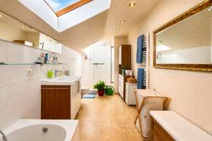 Chalet-Charme trifft Wohnqualität. – Die vollständige Adresse der Immobilie erhältst du vom Anbieter., 78247 Hilzingen – Vorschaubild 17