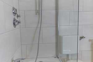 Gepflegte 1-Zimmer-Hochparterre-Wohnung mit EBK in München-Moosach – Rigaerstrasse 21, 80992 München – Vorschaubild 12