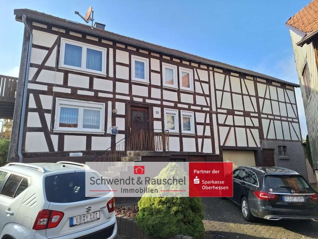 Immobilie in Herbstein - EFH mit Scheune in Herbstein-Stockhausen - Bild 0