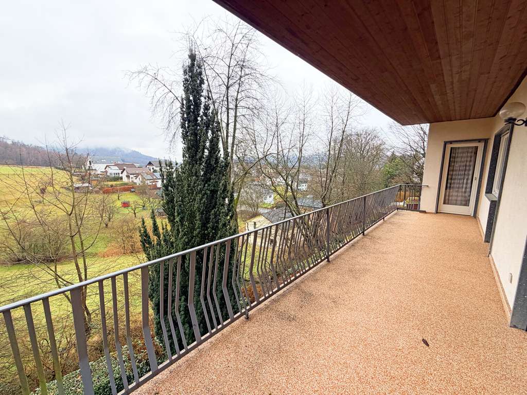 Immobilie in Birkenau - Großzügiges Einfamilienhaus in traumhafter Naturlage zu einem fairen Preis - Bild 4