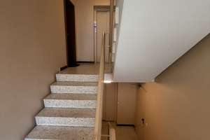 Gepflegte 3 Zimmerwohnung mit guter Anbindung! – Erich-Ollenhauer-Straße 38c, 65187 Biebrich, Wiesbaden – Vorschaubild 2