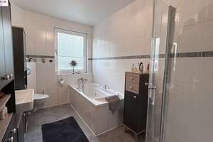 Wohnen wie im eigenen Haus - ca. 87 m² mit Garten, Pool & Garage in Essen-Stoppenberg – Die vollständige Adresse der Immobilie erhältst du vom Anbieter., 45141 Stoppenberg, Essen – Vorschaubild 8