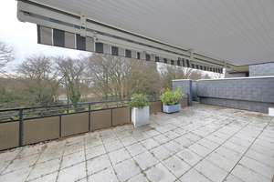 Lichtdurchflutete Penthouse-Wohnung mit 270-Grad-Terrasse in exklusiver Lage von Köln-Marienburg – Die vollständige Adresse der Immobilie erhältst du vom Anbieter., 50968 Marienburg, Köln – Vorschaubild 10