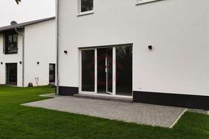 Neubau Doppelhaushälfte, Erstbezug in Lich - Muschenheim – Die vollständige Adresse der Immobilie erhältst du vom Anbieter., 35423 Lich – Vorschaubild 2