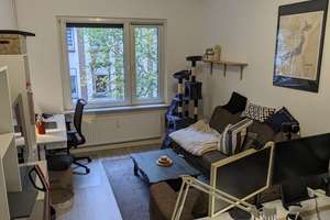 Helle, Ruhige 2-Zimmer-Wohnung 57m² im 2. OG in Duisburg-Neudorf-Nord – Liliencronstr 11, 47057 Neudorf-Nord, Duisburg – Vorschaubild 12