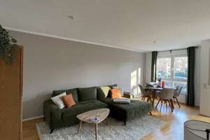 Seltene Gelegenheit in Oberkassel - Hochwertige 2-Zi-Wng. mit Balkon, TG-Stellplatz & mehr