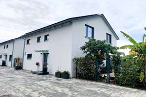 Elegantes Einfamilienhaus mit Pool in ruhiger Lage am Ortsrand von Kürzell. – Schutterner Straße 21 d, 77974 Meißenheim – Vorschaubild 2