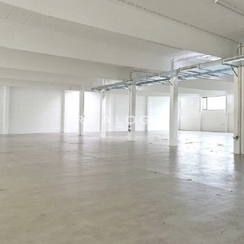 ca. 1.800 m² moderne Lager-/Produktions-/Laborfläche, Ausbau nach Mieterwunsch, teilbar