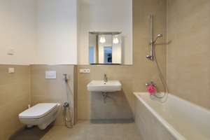 BARRIEREFREIE WOHNUNG MIT TERRASSE & GEMEINSCHAFTSGARTEN - TG-STELLPLATZ - IDEAL FÜR EINE FAMILIE – Rudower Str. 44 gg, 12524 Altglienicke, Berlin – Vorschaubild 14