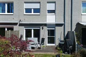 Modernes KfW-70-Reihenmittelhaus in Rheinnähe - Studio-Flair & Solaranlage – Die vollständige Adresse der Immobilie erhältst du vom Anbieter., 51149 Westhoven, Köln – Vorschaubild 3