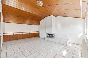 LENAU - Wohnen mit Raumgefühl: Großzügiges Split-Level-Haus mit Galerie & Kamin – Die vollständige Adresse der Immobilie erhältst du vom Anbieter., 30627 Groß-Buchholz, Hannover – Vorschaubild 12