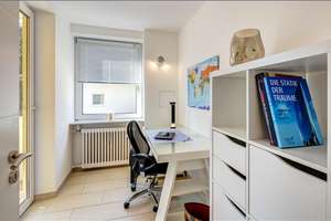 Möbliert: Schöne, ruhige und helle Südwest-Wohnung in Laim – Die vollständige Adresse der Immobilie erhältst du vom Anbieter., 80686 St. Ulrich, München – Vorschaubild 5