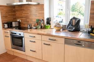 gepflegtes Dreifamilienhaus im Herzen von Neu-Ulm/Pfuhl, gut vermietet auch für Kapitalanleger – Die vollständige Adresse der Immobilie erhältst du vom Anbieter., 89233 Neu-Ulm – Vorschaubild 2