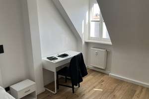 WG-Zimmer ab sofort zu vermieten! 4er-WG - Fritz-Meyer-Weg 47,
81925 München