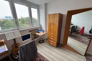 Property thumbnail 3