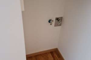 Gutenbergstr. helle 2-Zi-Altbau-Whg. mit EBK und Balkon im 1. OG per SOFORT zu VERMIETEN – Die vollständige Adresse der Immobilie erhältst du vom Anbieter., 14776 Neustadt, Brandenburg an der Havel – Vorschaubild 4