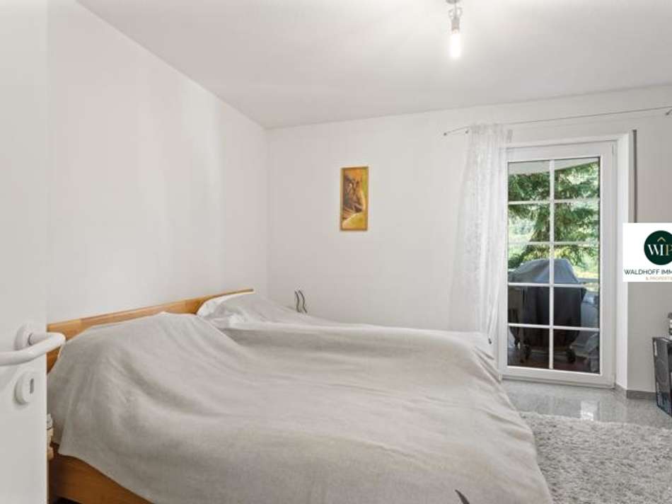 UG2 Schlafzimmer
