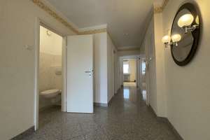 Schöner Weitblick inklusive - gepflegte Wohnung mit großem Balkon und Garage nahe der Wupper – Die vollständige Adresse der Immobilie erhältst du vom Anbieter., 42285 Barmen, Wuppertal – Vorschaubild 7