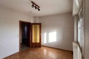 Traumblick über MA-Feudenheim - Renovierungsbedürftige 3 ZKB mit Südloggia und Stellplatz – Feldstraße 95, 68259 Feudenheim, Mannheim – Vorschaubild 8