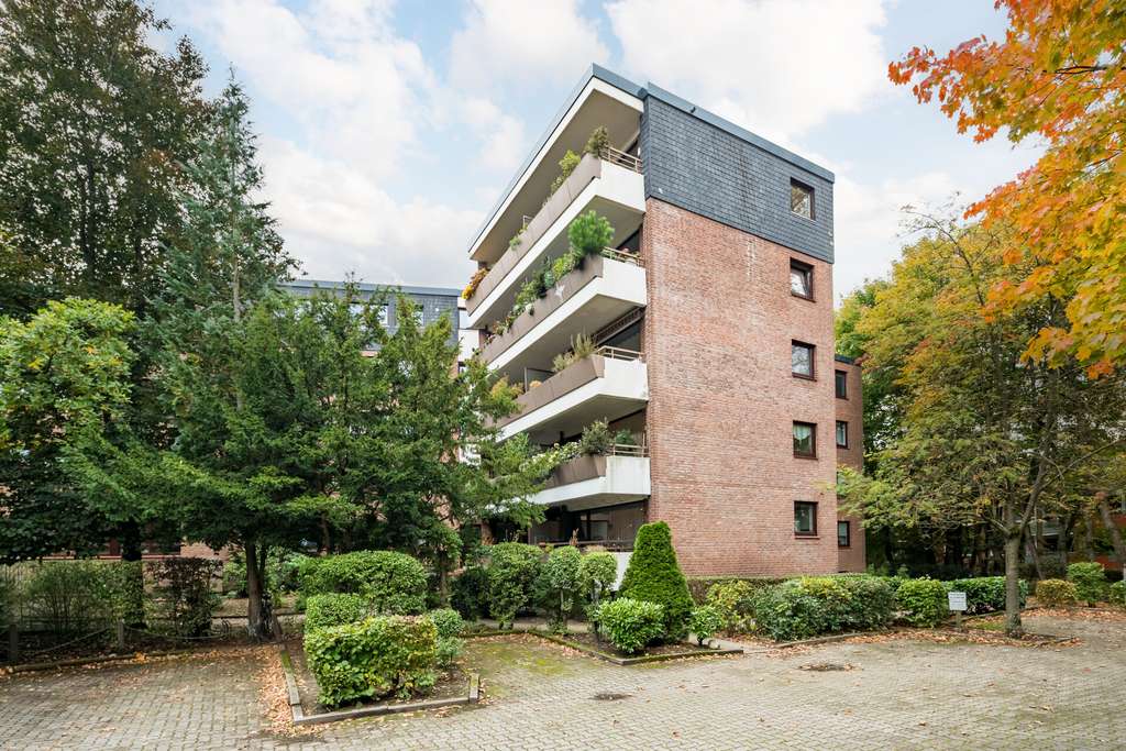 Immobilie in Ahrensburg - Attraktive Kapitalanlage: 2-Zimmer-Wohnung in Ahrensburg mit Balkon & Tiefgaragenstellplatz! - Bild 1