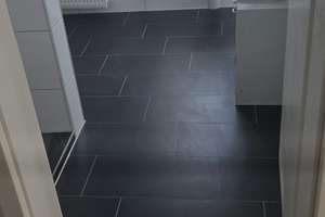 frisch renoviertes Appartement im Dachgeschoss mit Balkon in Leverkusen Quettingen