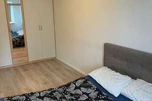 Geschmackvolle 3-Zimmer-Wohnung mit gehobener Innenausstattung mit Balkon in München Perlach – Alfred-Neumann-Anger 14, 81737 Neuperlach, München – Vorschaubild 16