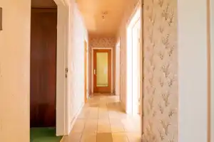 ! Einfamilienhaus auf großem Grundstück und viel Potenzial ! – Pinneberg (Kreis) – Vorschaubild 5