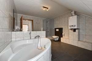Rodenbach, Reiheneckhaus mit 6 ZKB, 2 Bäder, Gäste-WC, Terrasse, Carport – Die vollständige Adresse der Immobilie erhältst du vom Anbieter., 67688 Rodenbach – Vorschaubild 15
