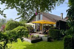 Außergewöhnliches Wohnhaus in Südhanglage