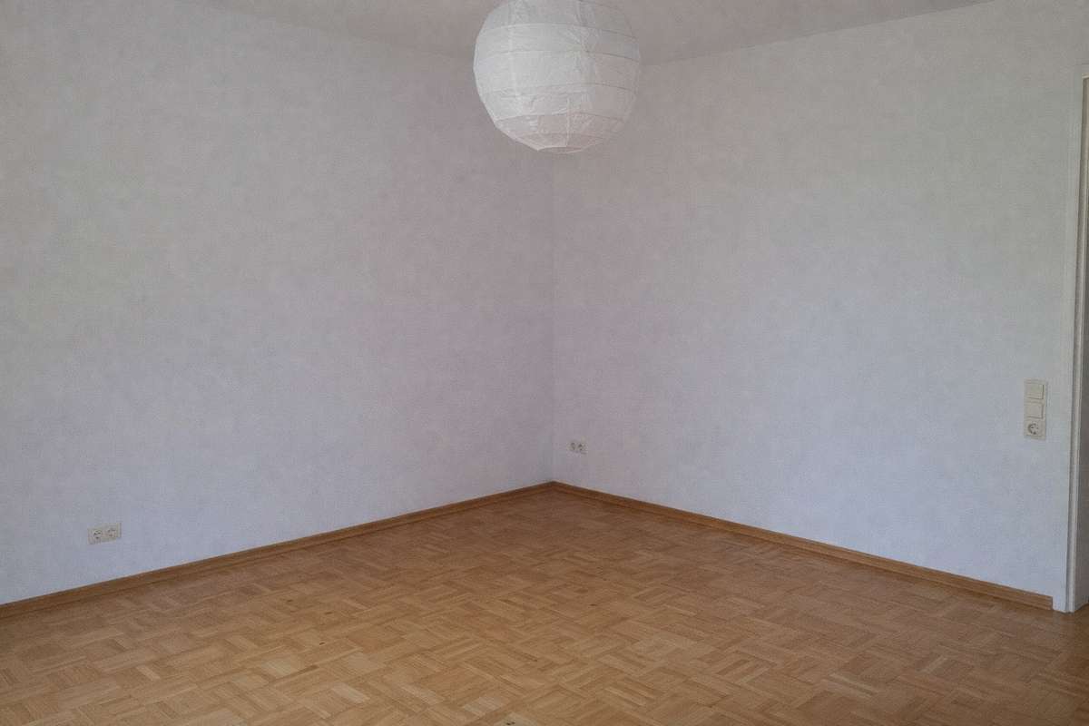 Immobilie in Darmstadt - Kauf in Erbpacht: 2ZKB als Kapitalanlage im 3. OG mit Süd-West Balkon, Fahrstuhl u. Tiefgarage. - Bild 0