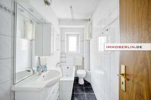 IMMOBERLIN.DE - Angenehme Lage! Sonnige Wohnung mit Südwestbalkon beim Charlottenburger Schloss – Die vollständige Adresse der Immobilie erhältst du vom Anbieter., 10589 Charlottenburg, Berlin – Vorschaubild 5