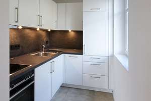Moderne 1-Zimmer-Wohnung mit kleinem Garten/Terasse  und Einbauküche in München-Trudering – Flußaalweg 4, 81825 Gartenstadt Trudering, München – Vorschaubild 7