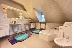 Wohnglück in Dörpen: Exquisiter Walmdachbungalow mit Charme und Komfort – Emsland (Kreis) – Vorschaubild 51