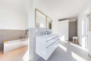 OPEN HOUSE am Sonntag, den 17.05.2026 von 16:00 Uhr bis 17:00 Uhr. – Am Klingenberg 4, 22587 Blankenese, Hamburg – Vorschaubild 6