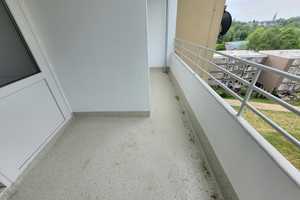 Gut aufgeteilte 3-Zimmer-Wohnung mit Balkon und Aufzug! – Nietzscheweg 1, 45279 Essen – Vorschaubild 8