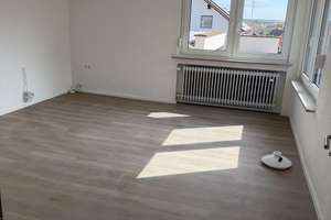 renoviertes Haus 4 Zimmer Küche Bad mit Hof und Garage Worms Abenheim – Saalgasse 2, 67550 Abenheim, Worms – Vorschaubild 9