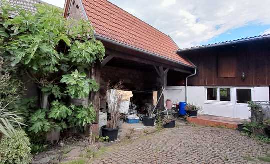 Charmantes Einfamilienhaus mit renovierter Ferienwohnung und Garten in idyllischer, ruhiger Lage