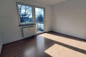 Moderne 2 Zimmer Wohnung mit Lift, Einbauküche, 2 Balkonen und PKW Stellplatz – Langer Weg 51b, 39112 Sudenburg, Magdeburg – Vorschaubild 10
