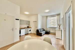 Charmante 3-Zimmer Wohnung mit Balkon in Berlin-Schöneberg – Hauptstraße 101, 10827 Schöneberg, Berlin – Vorschaubild 9