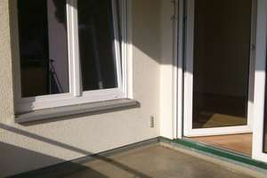 Neuw.,altersgerechte 2 R.-Wohnung mit Balkon und Lift in ruhiger Lage !!!