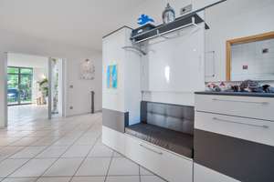 Traumhaftes Einfamilienhaus mit Gartenidylle und Alpenblick! – Die vollständige Adresse der Immobilie erhältst du vom Anbieter., 89584 Ehingen (Donau) – Vorschaubild 4