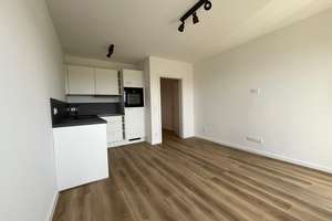 Stilvolles Apartment mit Küche, Balkon und traumhaftem Gartenblick auf der Werstener Dorfstraße – Werstener Dorfstraße 209, 40591 Wersten, Düsseldorf – Vorschaubild 9