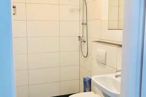 kleines Reihenhaus für Singles oder Paar in Nürnberg Laufamholz – Pommelsbrunner Straße 4, 90482 Laufamholz, Nürnberg – Vorschaubild 7