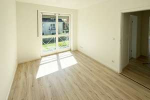 Traumhafte 3-Zimmer-Wohnung mit 2 Balkonen & TG-Stellplatz in Toplage von Berlin – Die vollständige Adresse der Immobilie erhältst du vom Anbieter., 14167 Lichterfelde, Berlin – Vorschaubild 12